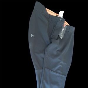 UnderArmour Sports Capris-BRAND NEW WITH TAGS